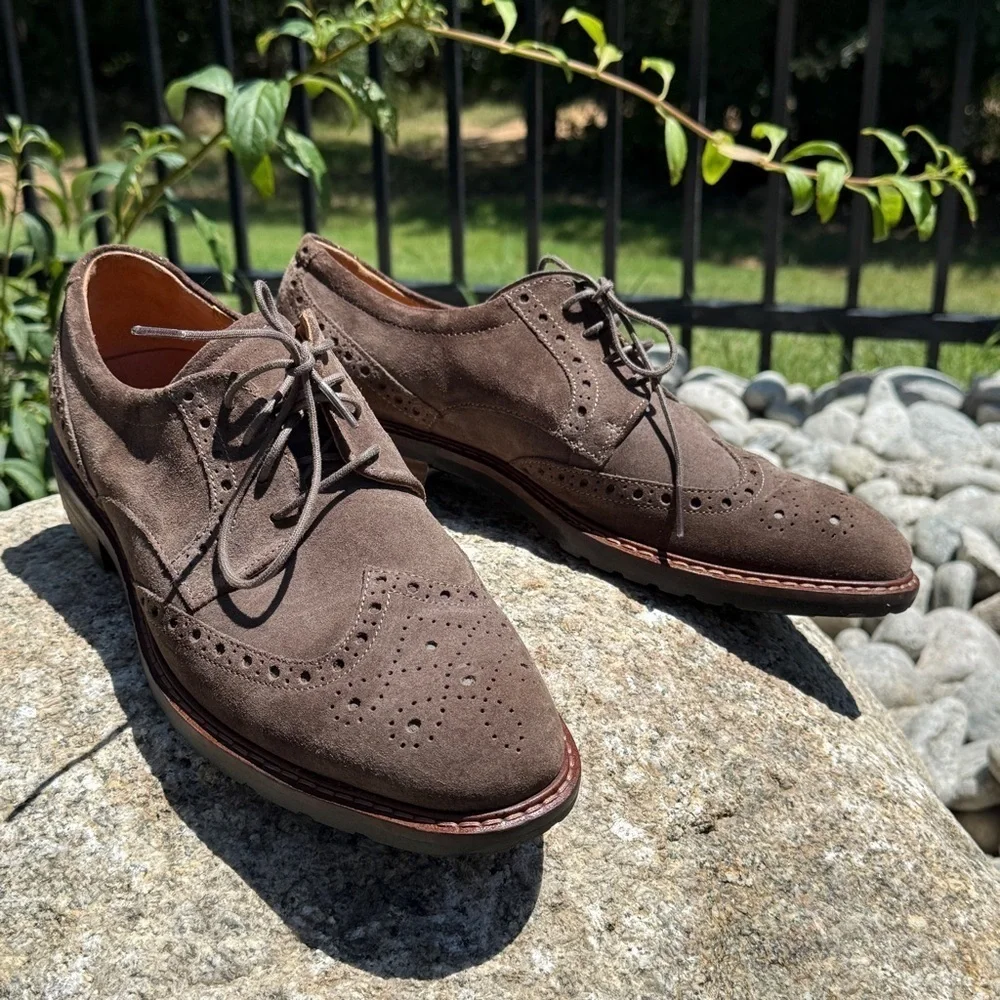 ECCO Vitrus Men's Wingtip Oxford Shoes Brown Suede Sz 9 Business Casual Office